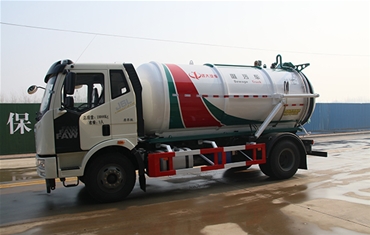 清洗吸污車